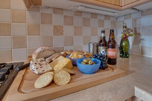 Dining - 2 Bed in Seamer (oc-s038) (Seamer)