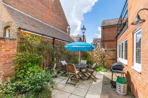 Outdoor dining - 1 Bed in Southwold (oc-fla2) (Southwold)