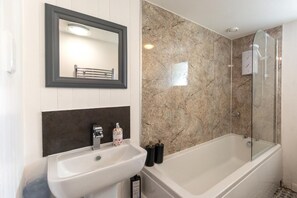 مجففات شعر، مناشف