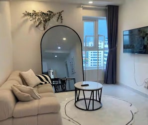 Grand Suite, 1 Bedroom, Club Lounge Access, City View | Egyptian cotton sheets, premium bedding, down comforters, free minibar - Kluxstay Terra Royal Residence (Xuan Hoa)