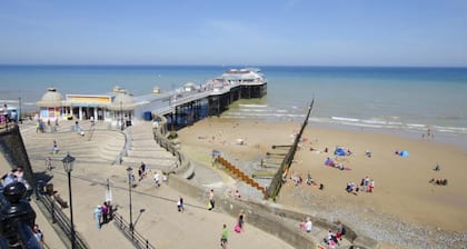 4 Bed in Cromer (oc-2069)