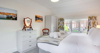4 Bed in Cromer (oc-2069)