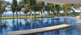 2br | 7 guests | private jacuzzi in Monterrico