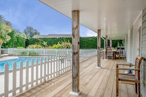 Pool - 9 Bed in Bembridge (oc-f31860) (Bembridge)