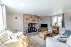 Living area - 2 Bed in South Leverton (oc-h32052) (South Leverton)