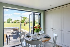 Dining - 2 Bed in South Leverton (oc-h32052) (South Leverton)