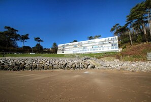 Exterior - 2 Bed in Gower (oc-hh919) (Bishopston)