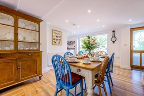 Dining - 4 Bed in St. Mewan (oc-c32053) (Saint Mewan)