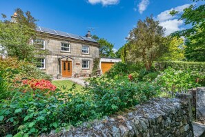 Exterior - 4 Bed in St. Mewan (oc-c32053) (Saint Mewan)
