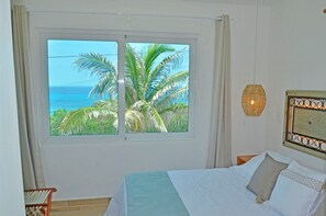 2 bedrooms, WiFi, bed sheets - 2-Bedroom apartment in awesome Isla Mujeres with AC (Isla Mujeres)