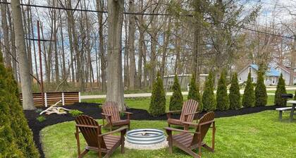 King Glamour #8, Walk to the Strip, A/C, WiFi