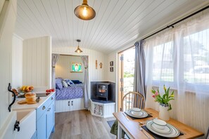 Dining - 1 Bed in Llannefydd (oc-p32089) (Llannefydd)