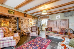 Interior - 4 Bed in Arthog (oc-b31966) (Arthog)