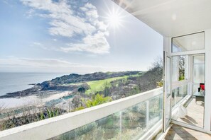 Property grounds - 2 Bed in Langland (oc-hh1424) (Newton)