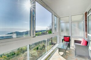 Interior - 2 Bed in Langland (oc-hh1424) (Newton)