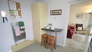 Interior - 1 Bed in Langland (oc-hh147) (Newton)