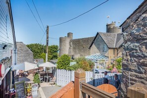 Property grounds - 1 Bed in Harlech (oc-t32043) (Harlech)
