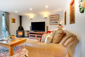 Fernseher, Kamin