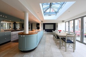 Dining - 4 Bed in Blakeney (oc-2070) (Blakeney)