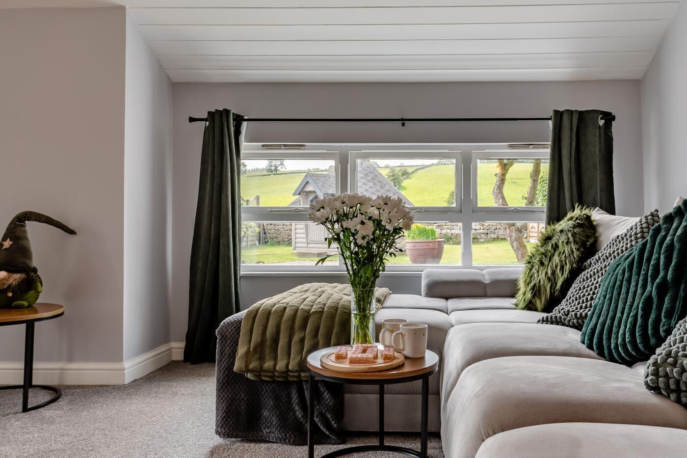 Télévision, cheminée