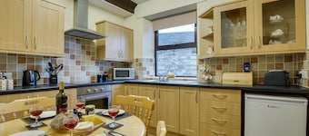 2 Bed in Hawes (oc-ds702)