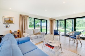 TV - 1 Bed in Sudbourne (oc-tgs) (Sudbourne)