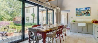 4 Bed in Walpole (oc-brof)