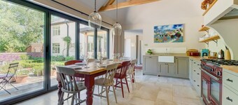 4 Bed in Walpole (oc-brof)