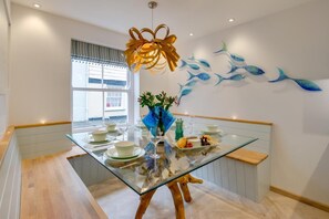 Dining - 3 Bed in Padstow (oc-p00807) (Padstow)