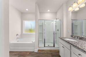 Hair dryer, towels - Family-Friendly Retreat w/ Pool, Beach Access (Port St. Joe)