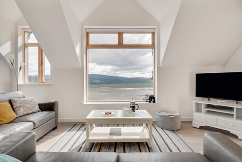 2 Bed in Aberdyfi (oc-wah694)