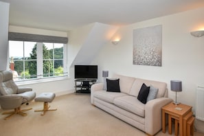 TV - 1 Bed in Saundersfoot (oc-pw9172) (Saundersfoot)