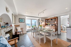 Dining - 4 Bed in Little Haven (oc-c32095) (Little Haven)