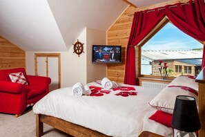 Iron/ironing board, free WiFi, bed sheets - 9 Bed in Brecon (oc-cvelo) (Crai)