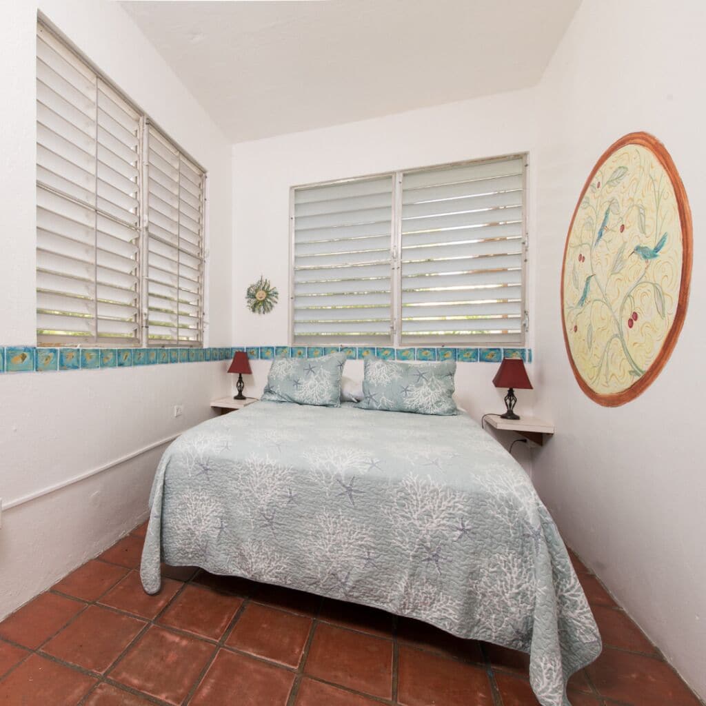 Eenvoudige tweepersoonskamer | Individueel gedecoreerd, individueel gemeubileerd, gratis wifi