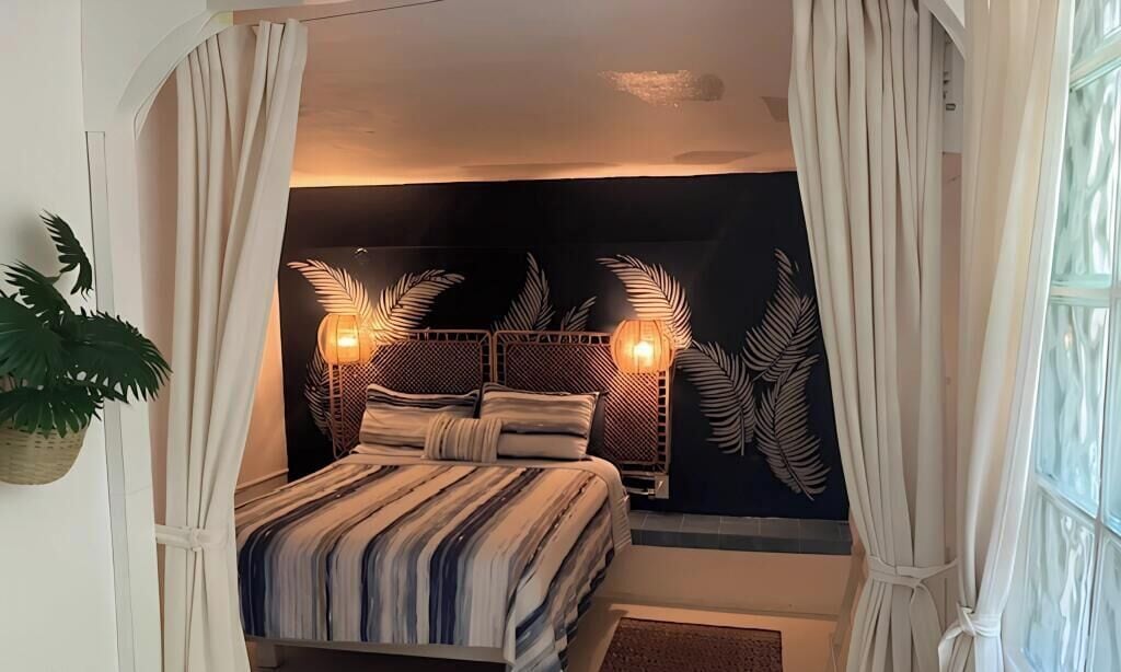 Klassieke tweepersoonskamer | Individueel gedecoreerd, individueel gemeubileerd, gratis wifi