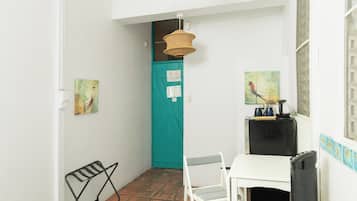 Quarto casal econômico | Individualmente decorados, individualmente mobiliados, Wi-Fi de cortesia