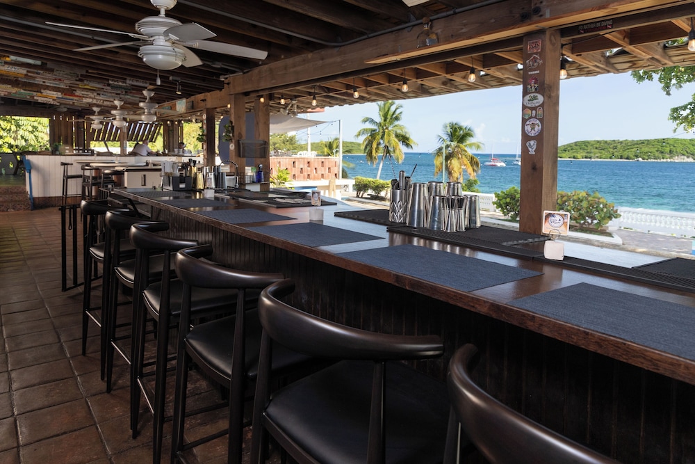 Trade Winds Bar & Restaurant, Guest House & Gift Shop photo 5