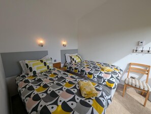 Iron/ironing board, travel crib, free WiFi, bed sheets - 2 Bed in Kelso (oc-gd1862) (Kelso)