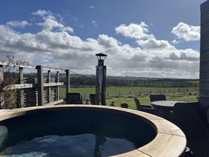 Outdoor dining - 2 Bed in Kelso (oc-gd1860) (Kelso)
