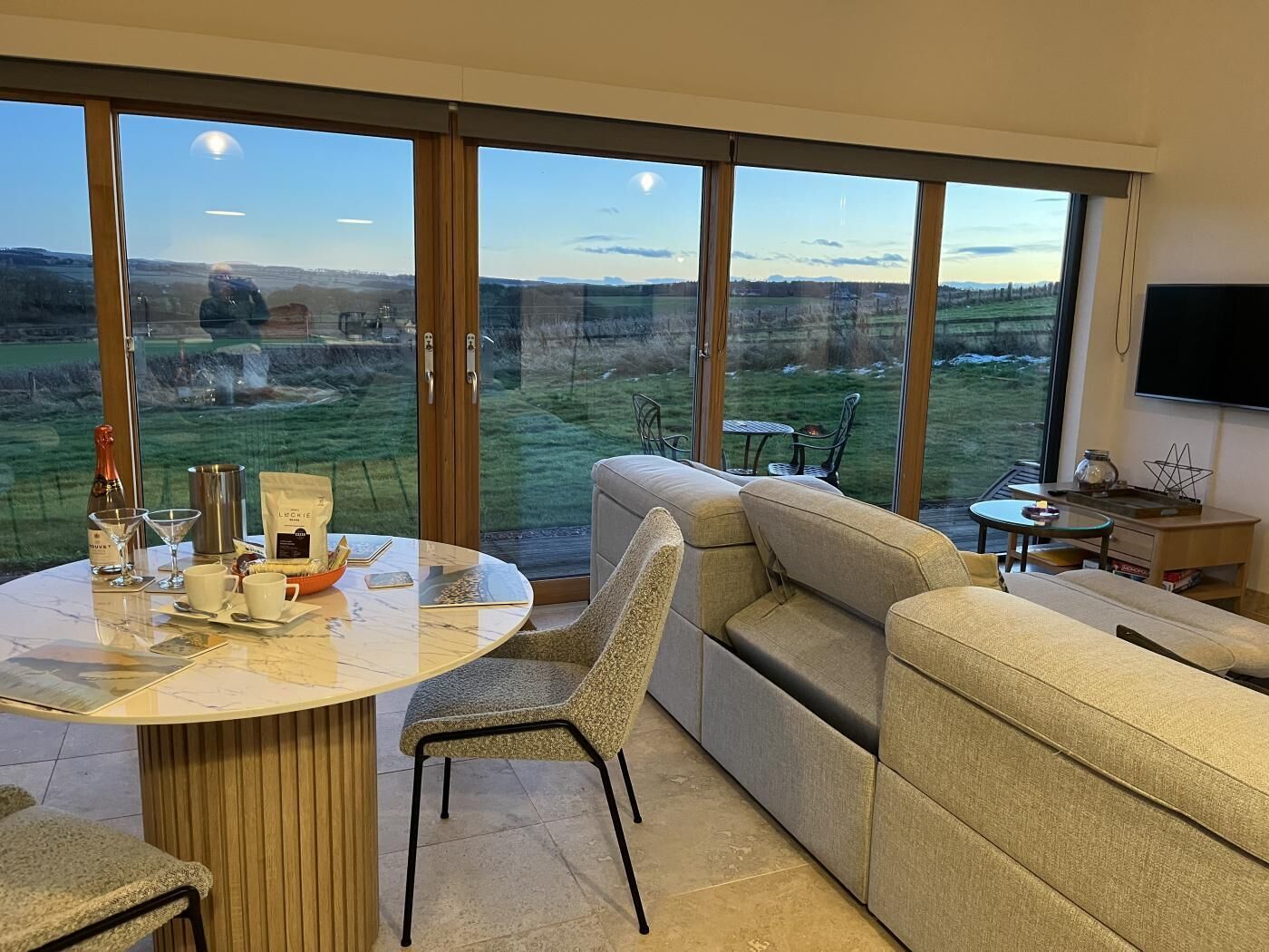 تلفزيون، مدفأة