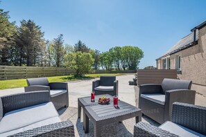 Terrace/patio - 3 Bed in Leswalt (oc-g32241) (Leswalt)
