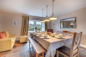 Dining - 5 Bed in Fryup Dale (oc-wa291) (Danby)