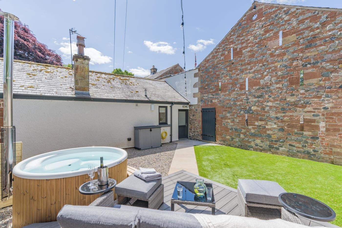 Bañera de hidromasaje exterior