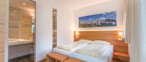 Wifi, ropa de cama y acceso para silla de ruedas