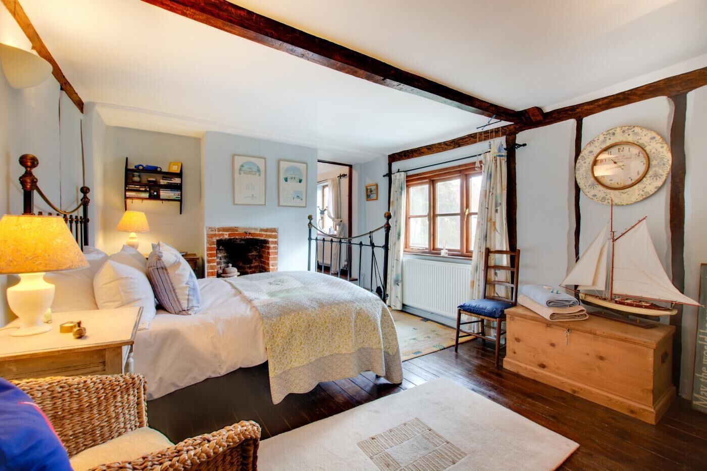 Bügeleisen/Bügelbrett, kostenloses WLAN, Bettwäsche