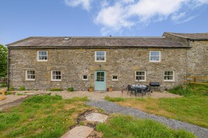 Exterior - 3 Bed in Middleham (oc-o32119) (Swineside)