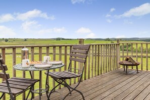 Outdoor dining - 1 Bed in Blackwell (oc-s32280) (Blackwell)