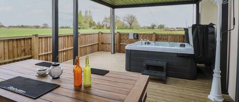 Cottage | Terrace/patio