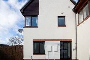 Exterior - 4 Bed in Amble (oc-gd1868) (Amble)